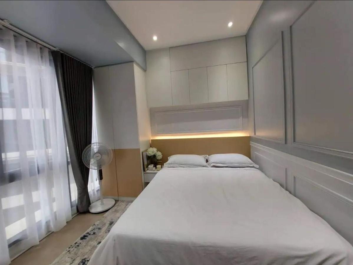 The Florence At Mckinley Hill Taguig Exterior foto